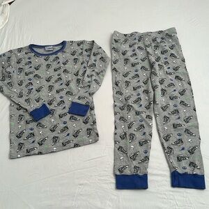 B Steps 2 pc gray blue green black sneaker print long sleeve long pants pajamas